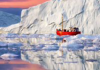 Góra lodowa, Morze Baffina, Zatoka, Disko Bay, Śnieg, Czerwony, Statek, Kuter, Odbicie, Grenlandia