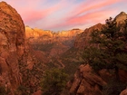 Góry, Skały, Drzewa, Sosny, Kanion, Zion Canyon, Park Narodowy Zion, Utah, Stany Zjednoczone