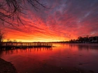 Jezioro, Pomost, Drzewa, Szuwary, Wschód słońca