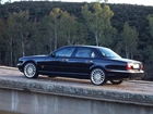 Czarny, Jaguar X-Type