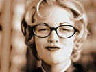 Drew Barrymore, okulary