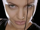 Angelina Jolie, czarny top