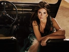 Penelope Cruz, Jeep