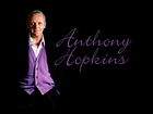 Anthony Hopkins,sweter, fioletowy