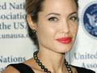 Angelina Jolie, korale