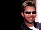 Ricky Martin, Okulary przeciwsłoneczne