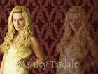 Figura, Ashley Tisdale