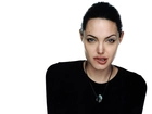 Angelina Jolie, czarna bluzka