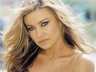 Carmen Electra, niebieskie oczy