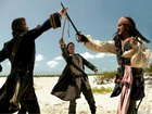 piraci_z_karaibow_2, Orlando Bloom, Johnny Depp, szabla, piraci