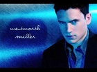 Wentworth Miller, czarna marynarka