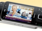 Nokia N96, Ekran, News