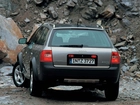 Audi Allroad, Tył