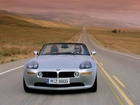 BMW Z8, Ulica