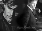 Viggo Mortensen,czarna marynarka