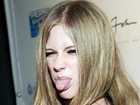 Avril Lavigne, język
