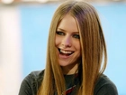 Avril Lavigne, Uśmiech