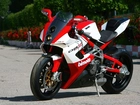 Nowy, Bimota db7