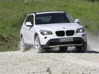 BMW X1, Jazda, Terenowa