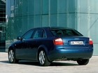 Audi A4, Sedan