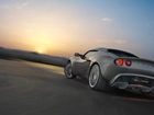 Lotus Elise, Ostry, Zakręt
