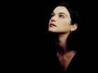 Rachel Weisz, Buzia