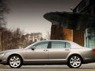 Bentley Continental Flying Spur, Limuzyna