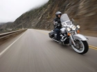 Harley-Davidson Road King, Droga