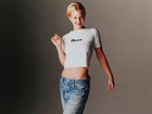 Drew Barrymore, biały T-shirt