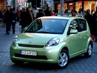 Daihatsu Sirion, Deptak, Miasto