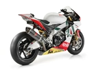 Aprilia RSV4 Alitalia, Tłumik, Akrapovic