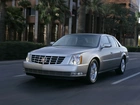 Cadillac DTS, Palmy, Droga