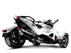 Can-Am Spyder RS, Układ, Wydechowy