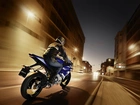 Yamaha R 125, Miasto