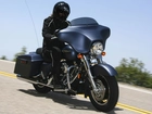 Harley-Davidson Touring Street Glide, Kufry, Boczne