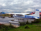 Cessna A185F, Parking, Przystań, Wodna