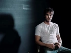 Ian Somerhalder, Biała, Bluza