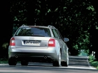 Audi A4, Avant, Tył