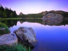 Sylvan Lake, Kamienie