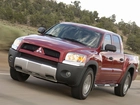 Mitsubishi Raider