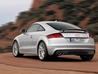 Audi TT, Wysuwany, Spojler