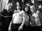 Chad Smith, Anthony Kiedis, John Frusciante