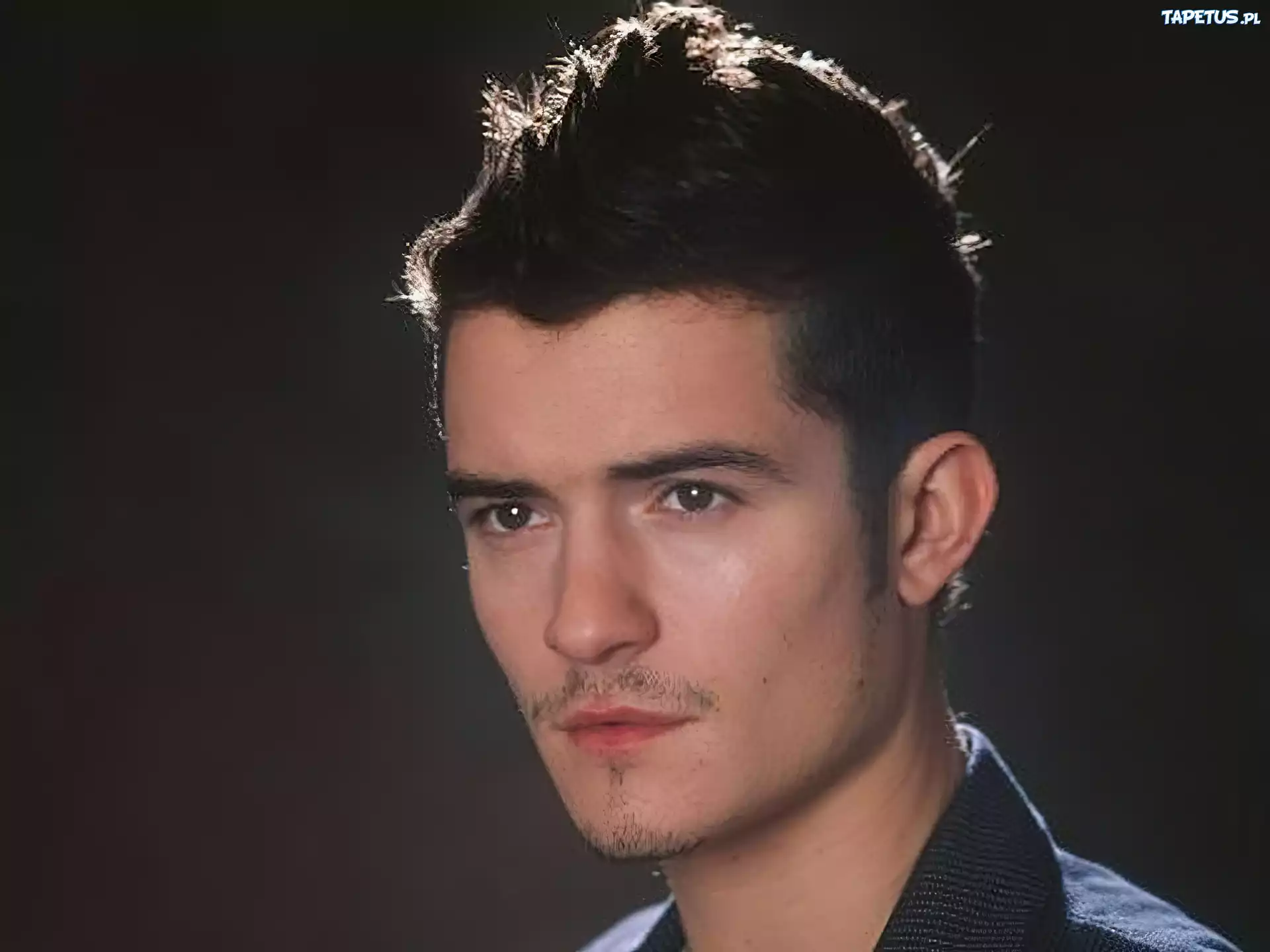 Orlando Bloom,czarne oczy