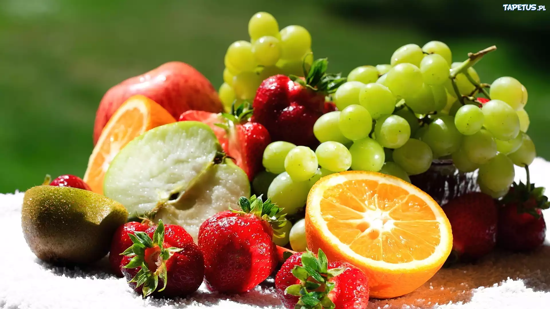 Owoce, Winogrona, Truskawki, Kiwi, Pomarańcz