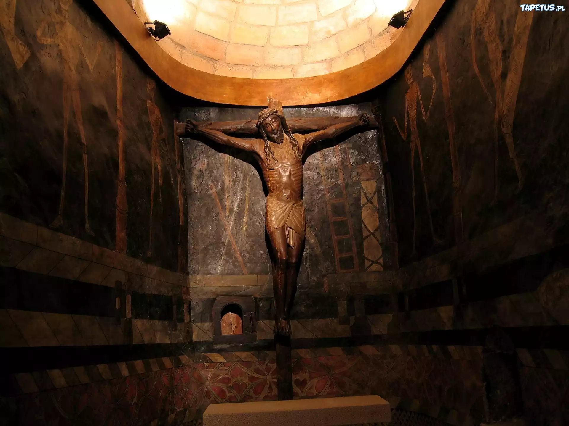 Ukrzyżowany, Jezus, Ołtarzyk