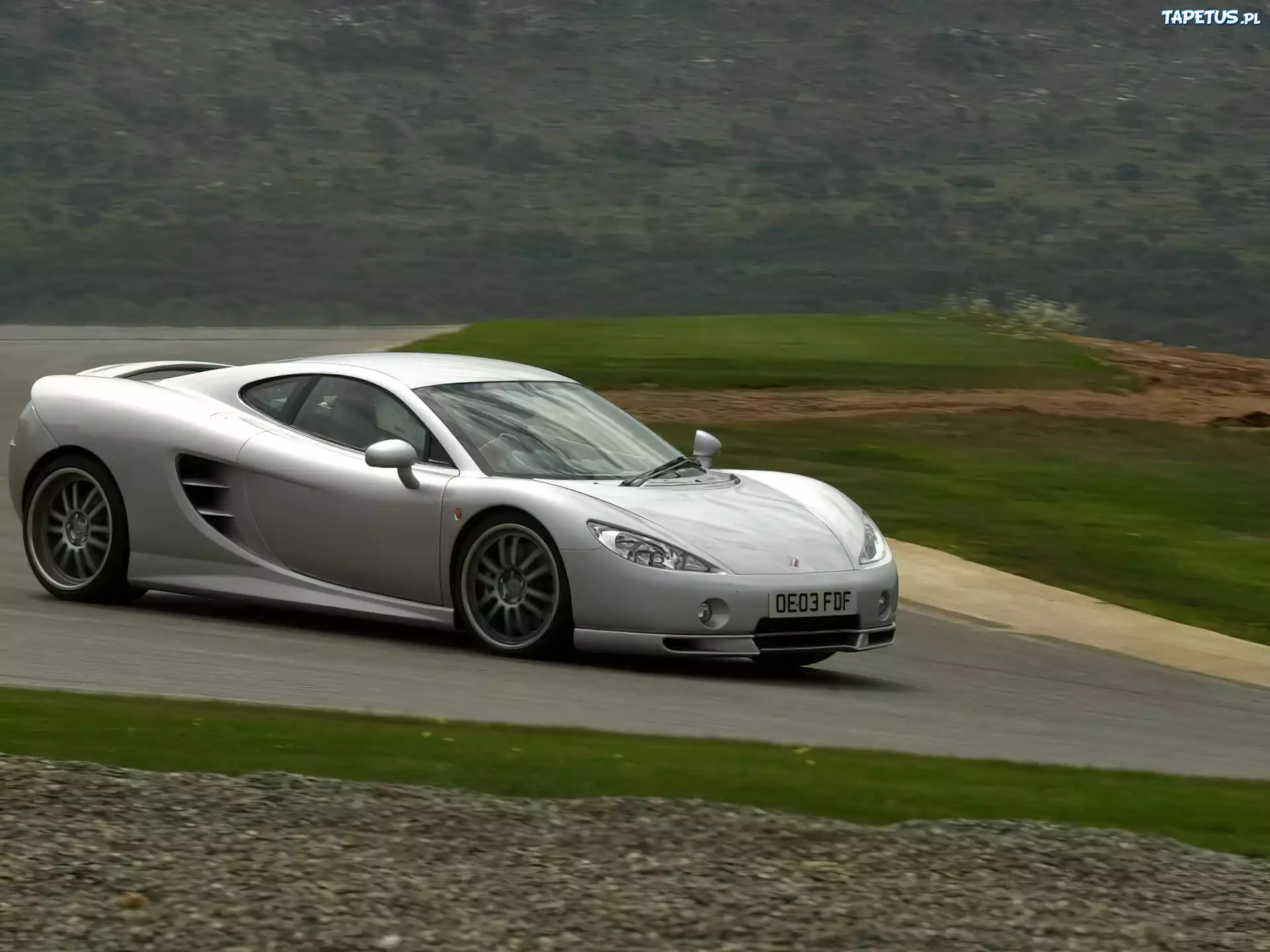Srebrny, Ascari KZ1