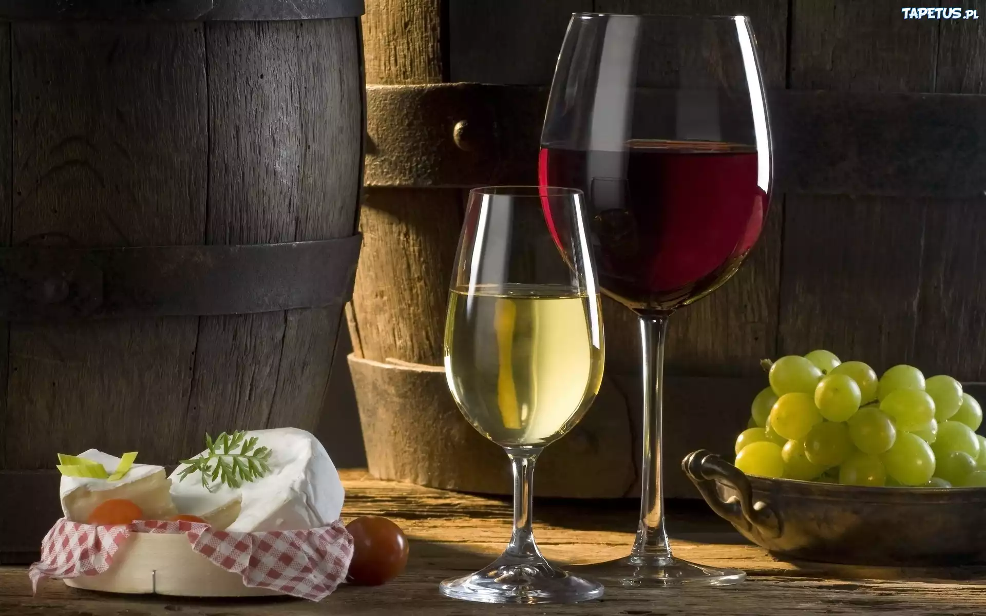 Beczki, Kieliszki, Wino, Winogrona, Sery