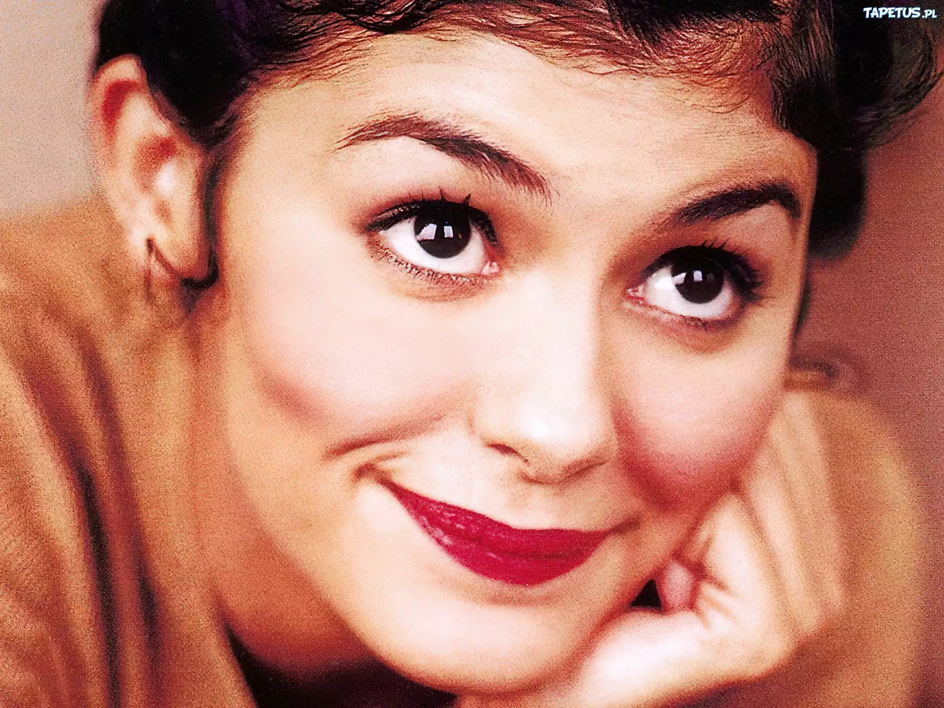 Audrey Tautou, czerwone usta