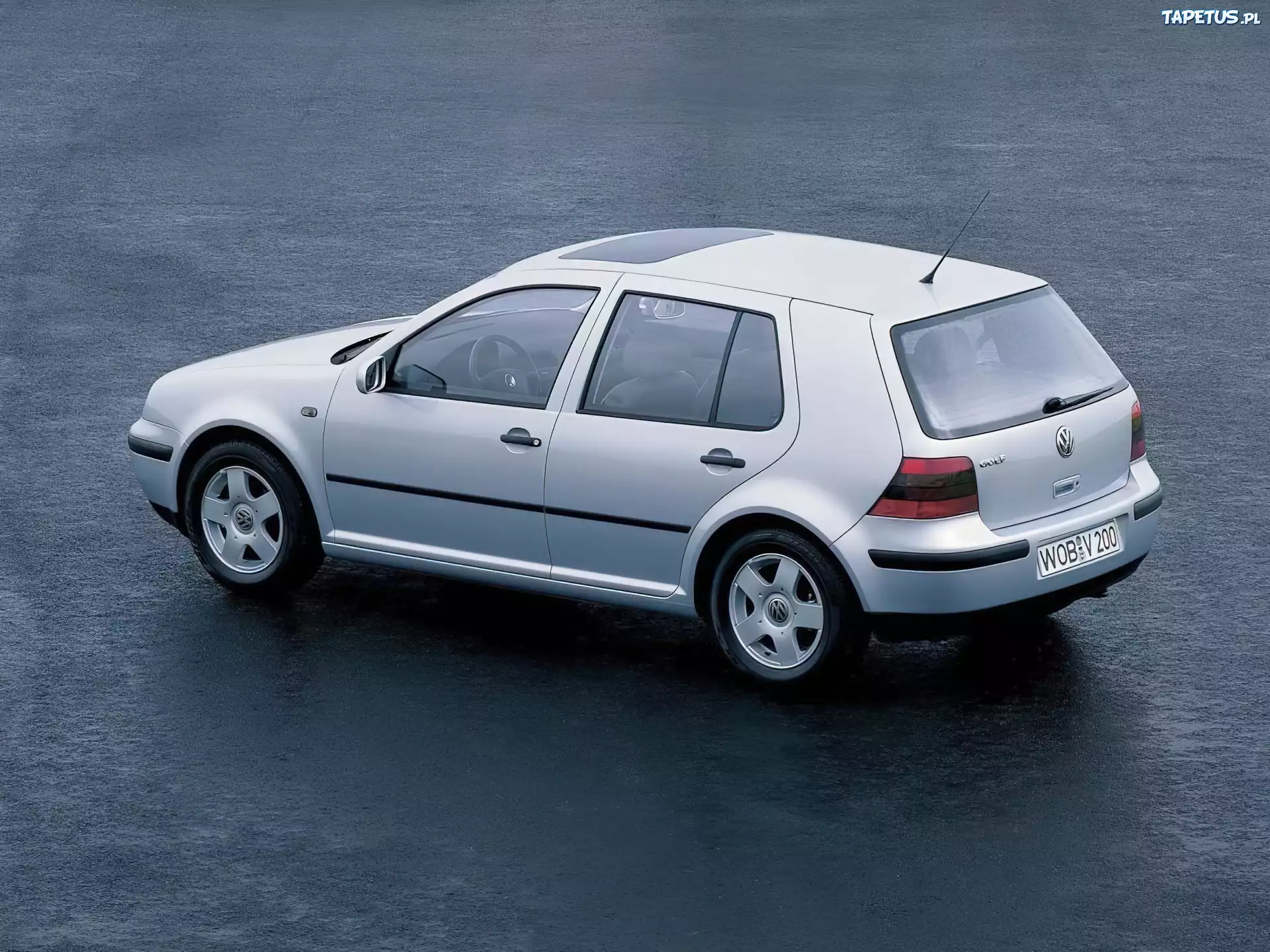 Volkswagen Golf 4, Srebrny