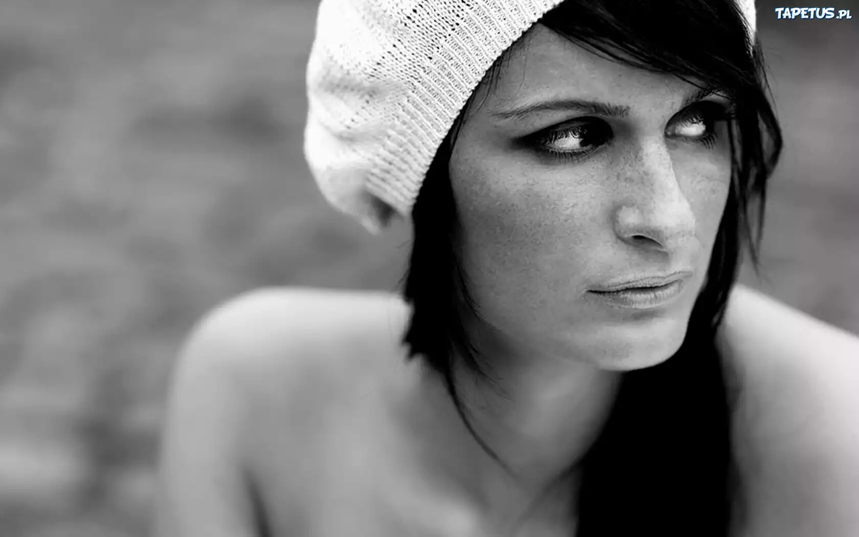 Kobieta, Beret, Ramiona